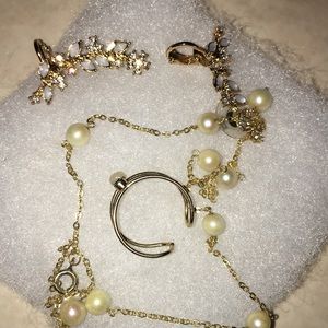 Macy’s chain earring ring